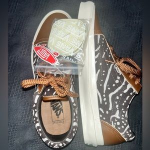 Vans Vault The OG Old Skool LX Taka Hayashi Suede Brown Mens Size 10 NWOT!